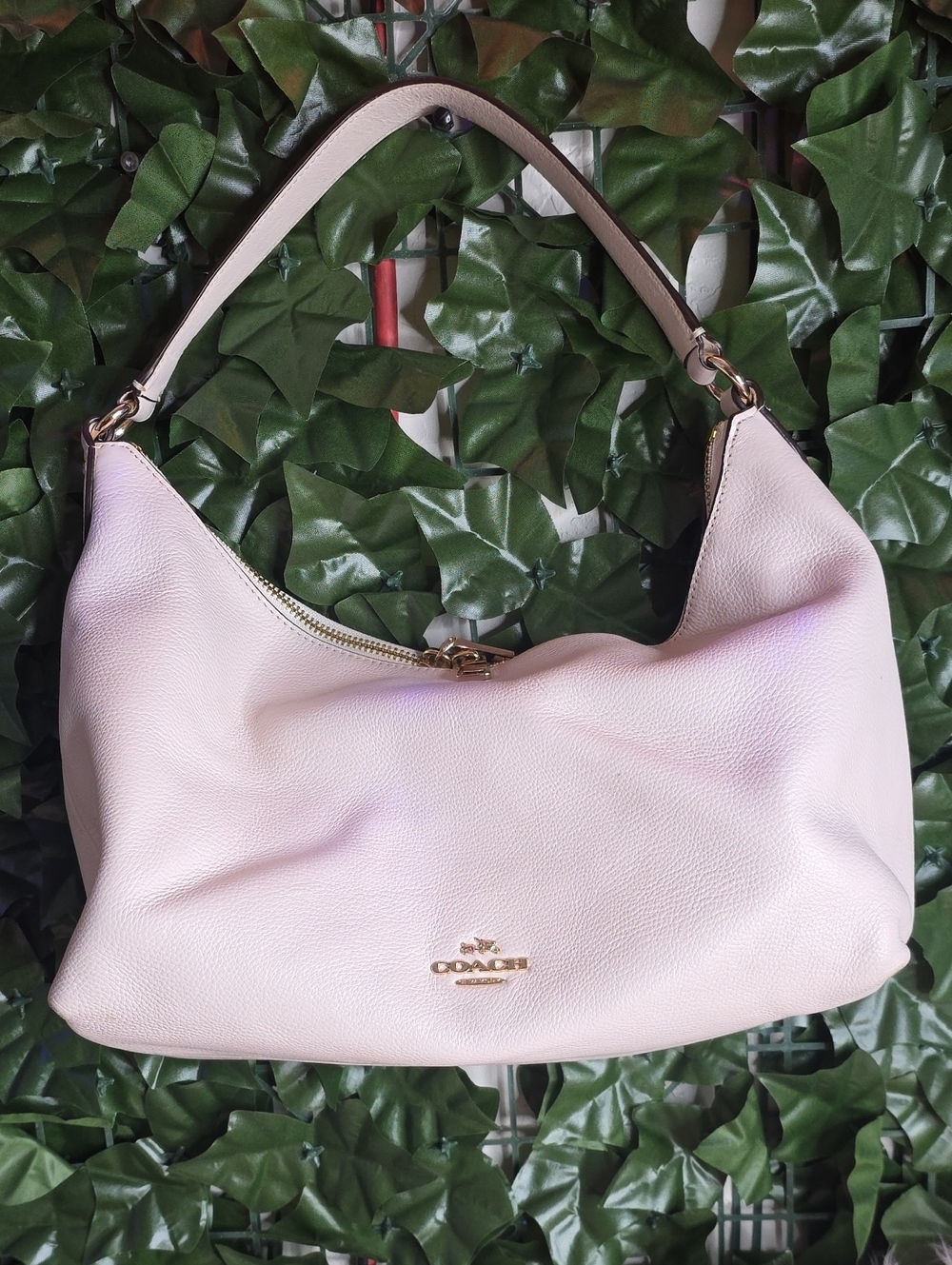 Coach White Leather Hobo Shoulder Bag with Gold Hardware
